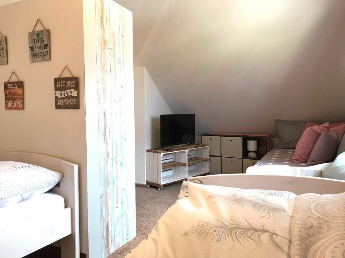 Holiday Home Rhoenblick, Kaltensundheim Εξωτερικό φωτογραφία