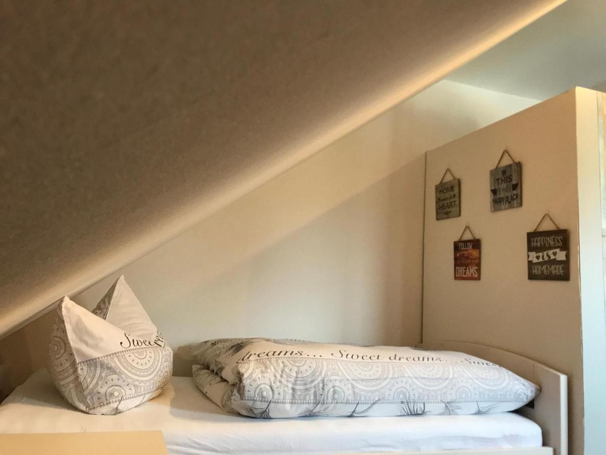 Holiday Home Rhoenblick, Kaltensundheim Εξωτερικό φωτογραφία